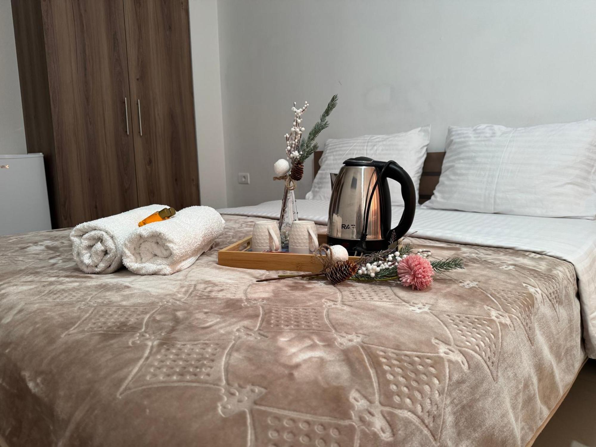 Hotel Majestic Struga Exterior photo